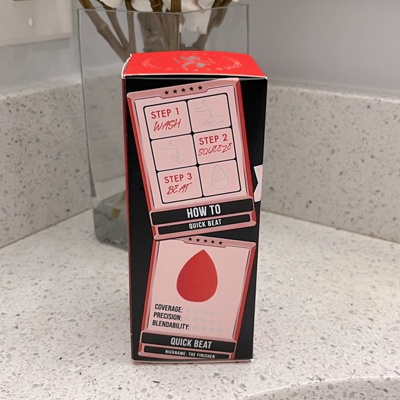 FLIRTACIOUS LOOKS COSMETICS The Perfect Duel: Foundation Travel Set - Picture 4 of 7